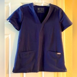 FIGS Navy Casma Three-pocket Scrub Top